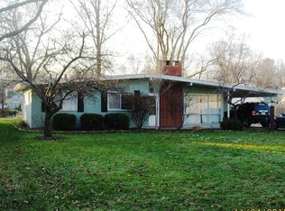776 Hendricks St, Berne, IN 46711