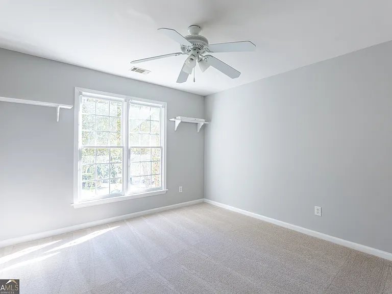 1748 Christiana Dr — Photo 22