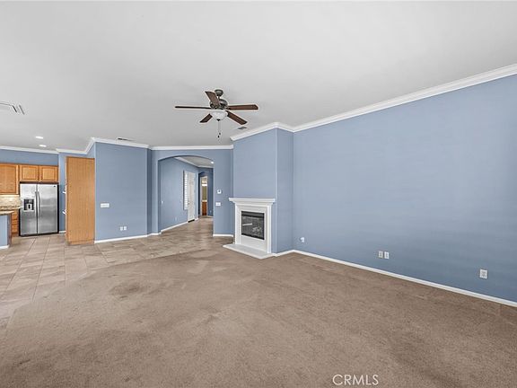 5th image of 979 Ironwood Rd
