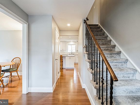 2nd image of 17 Carol Joy Rd