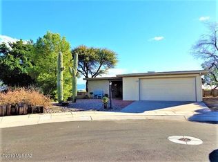 725 W Rio Altar, Green Valley, AZ 85614