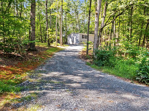 2nd image of 8827 Big Creek Rd