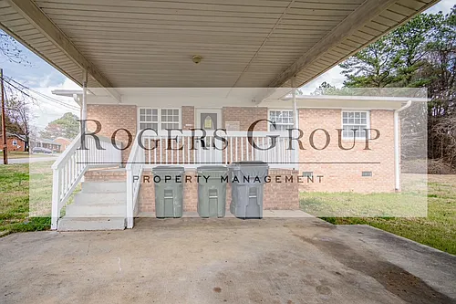 117 Ward Ave Photo 1