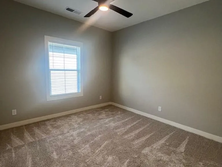 3796 High Pointe Ln — Photo 8