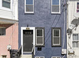 1123 Pleasant St, Wilmington, DE 19805