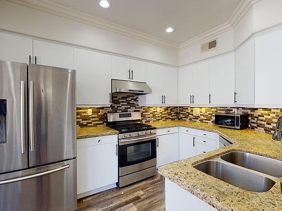 4th image of 12510 Heatherton Ct Unit 192