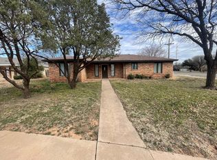 9403 Gary Ave, Lubbock, TX 79423