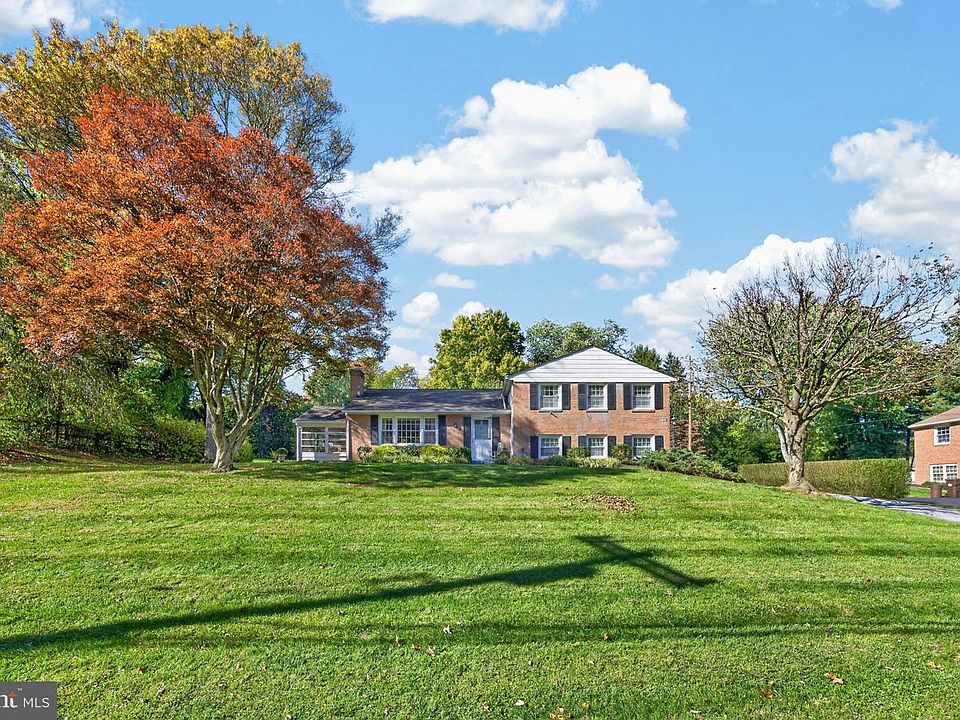 1st image of 171 Brookmead Rd