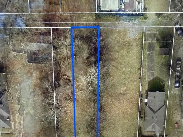 642 Walker Ave #E-15, Memphis, TN 38126