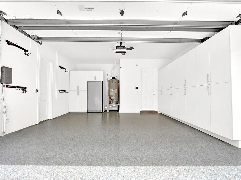 16590 Germaine Dr — Photo 54