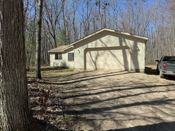 11427 W Hunting Horn Dr, Roscommon, MI 48653