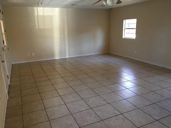 4th image of 3509 Overland Dr
