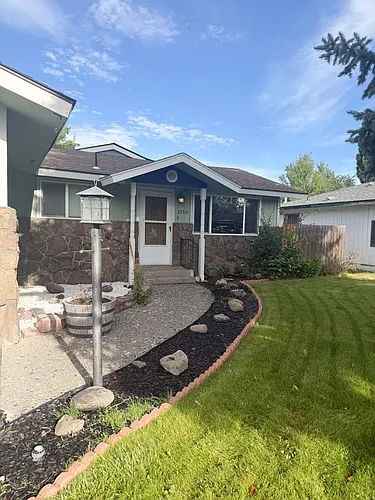 3850 Grenada Way Photo 1