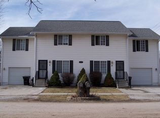 2521 N 45th St APT 2, Lincoln, NE 68504