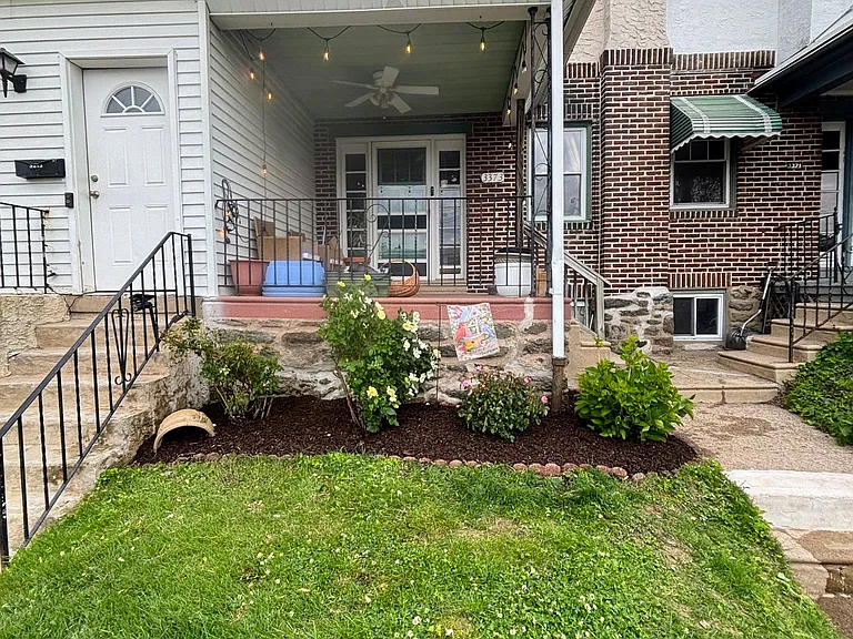 3373 Vaux St — Photo 1
