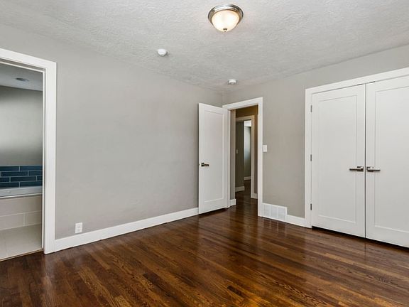 4th image of 3125 E Upland Dr