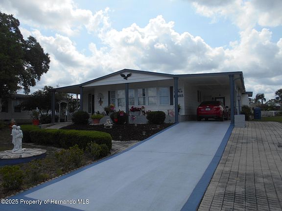 4th image of 16185 Brookridge Blvd