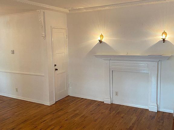 3rd image of 1648 N Ogden Dr #2