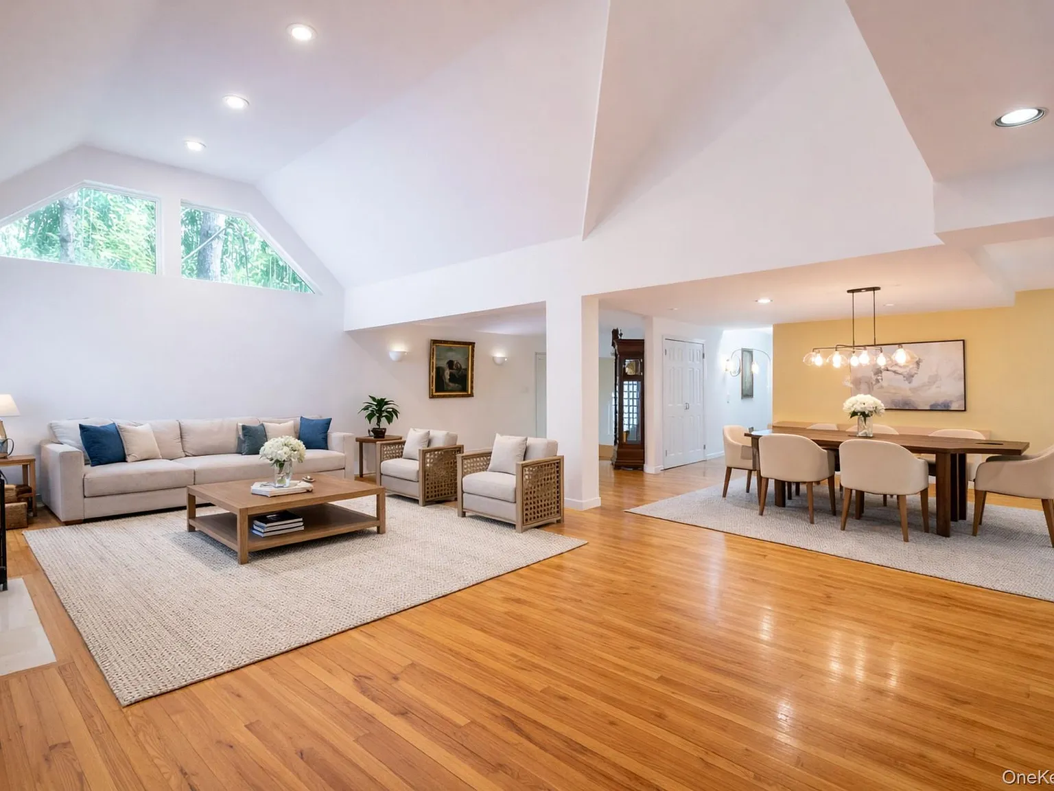 4 bed, 4.5 bath, 2608 sqft, $8,250 — Photo 3