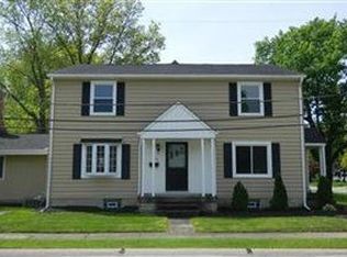 581 Fair St, Berea, OH 44017