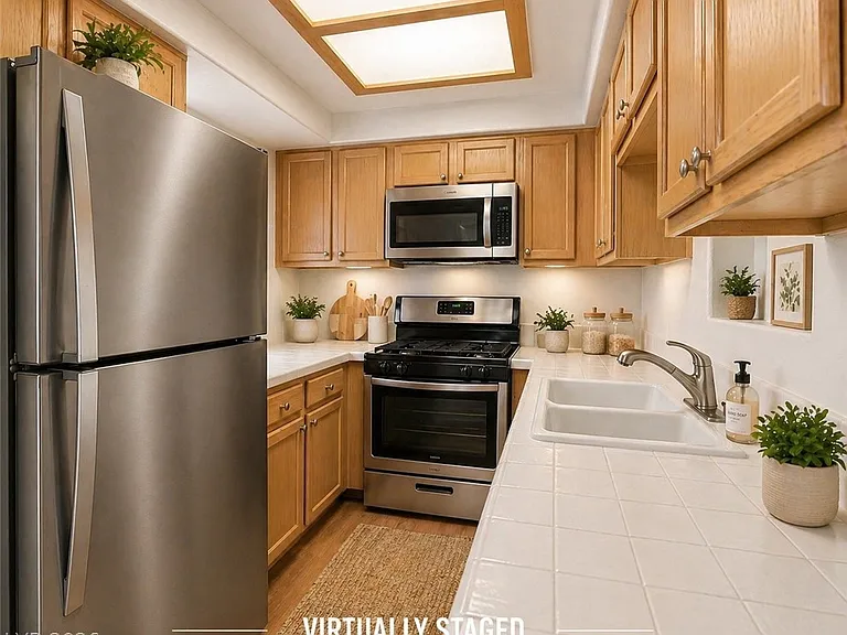 517 Indian Princess Dr #201 — Photo 5