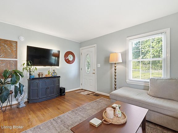 5th image of 2619 Merhoff St