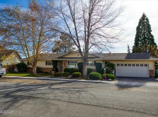 3880 Piccadilly Dr, Reno, NV 89509