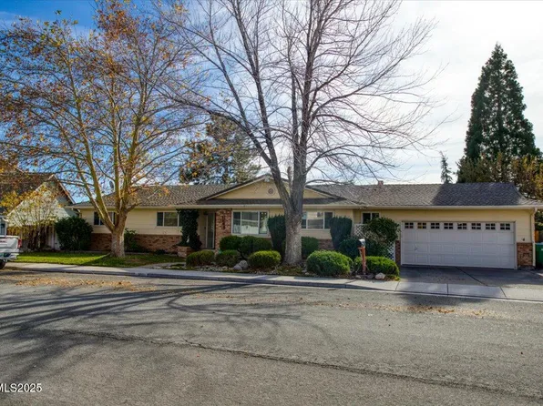 3880 Piccadilly Dr, Reno, NV 89509