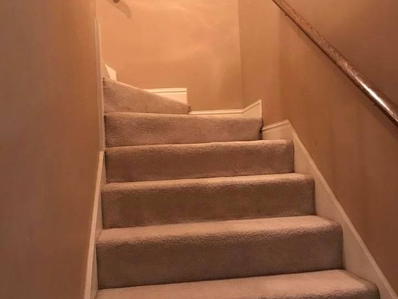 3rd image of 117 Dover Ct