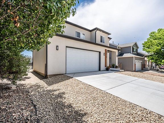 4th image of 2212 Cowhand Pl