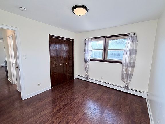 5th image of 2231 Prairie St 2