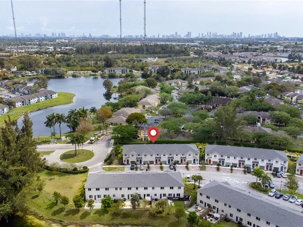 20881 NW 9th Path, Miami Gardens, FL 33169