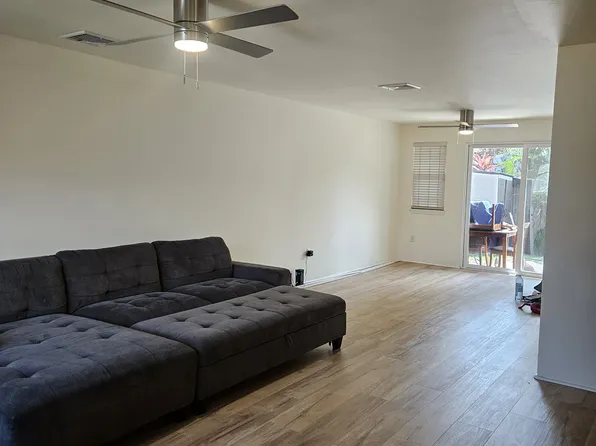 647 Meakanu Ln APT 502, Wailuku, HI 96793