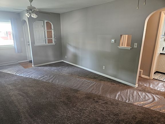 5th image of 1302 W Donald St