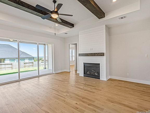 7th image of this home