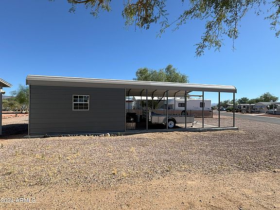 4th image of 21304 W GOLDEN NUGGET Drive #423