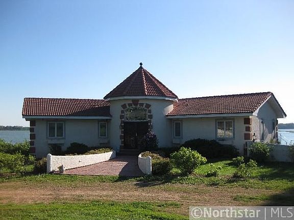 5th image of 4375 County Road 10 N
