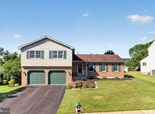 229 Sunrise Rd, Reading, PA 19606