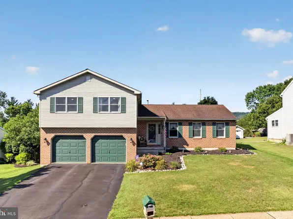229 Sunrise Rd, Reading, PA 19606