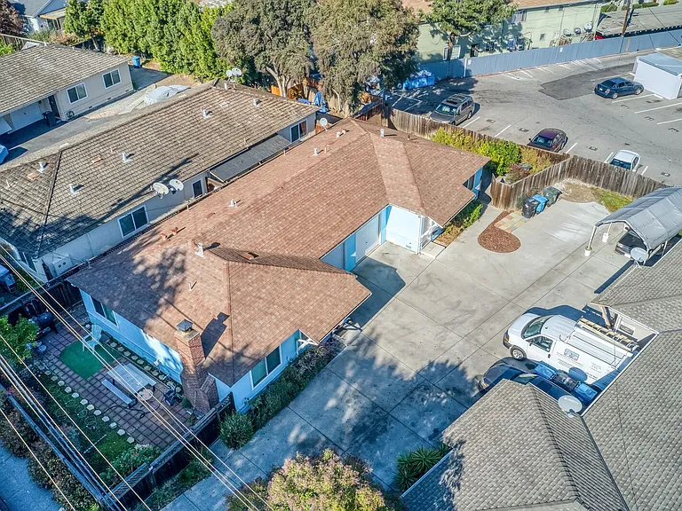 1821 Woodland Ave — Photo 28