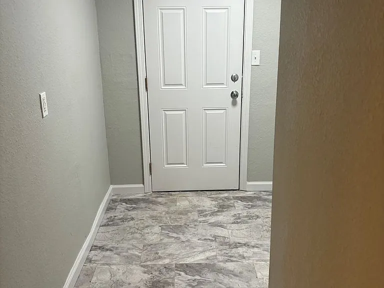 2615 Tudor Rd — Photo 11
