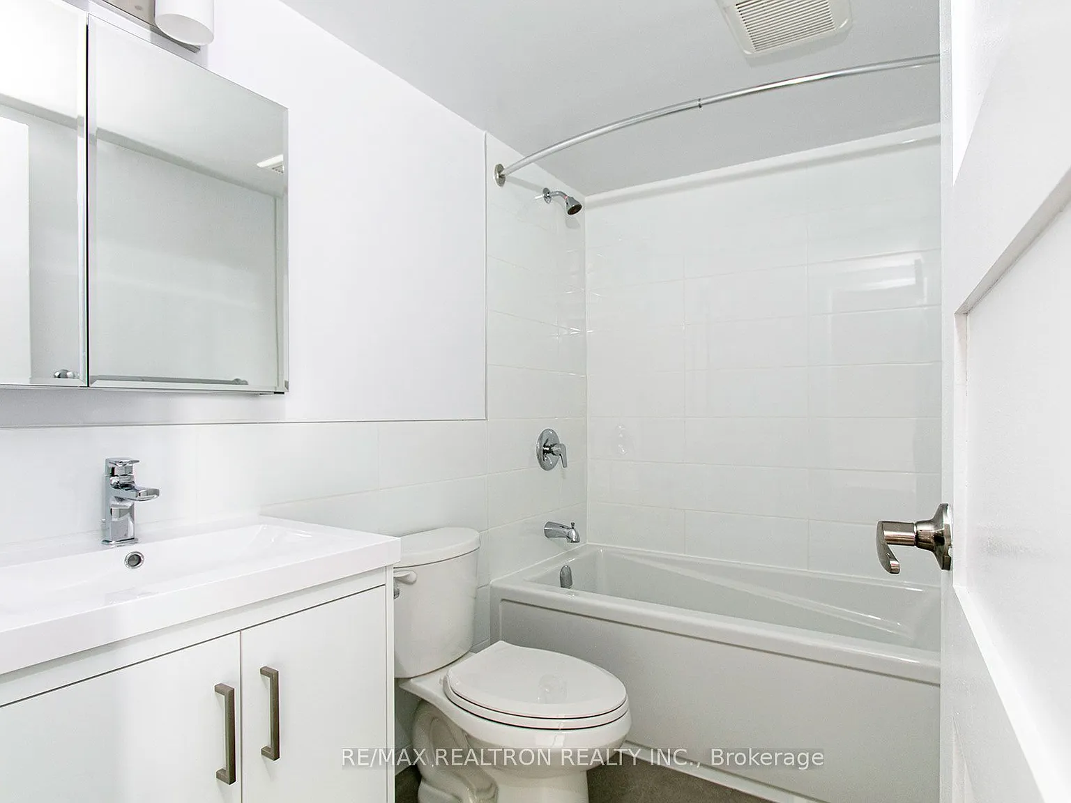 1 bed, $2,195 — Photo 3