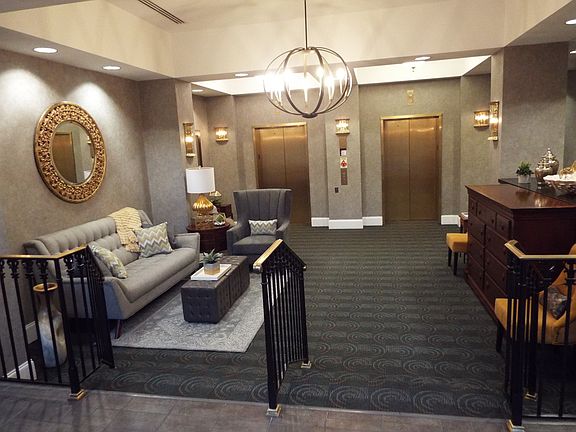 3rd image of 44 N Vail Ave #208