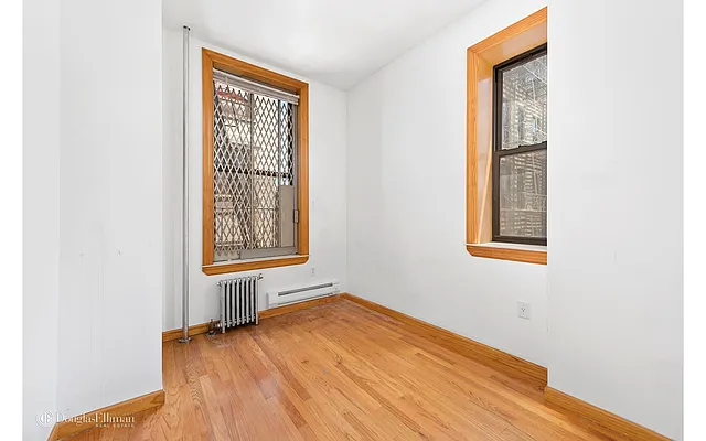 Rented by Douglas Elliman | media 6