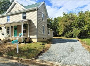 327 Poplar St, Graham, NC 27253