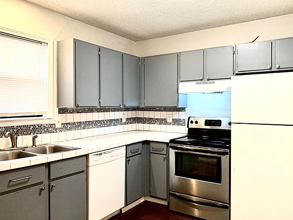 5th image of 217 Shrum Ct #217