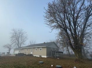 22033 478th Ave, Lake Crystal, MN 56055