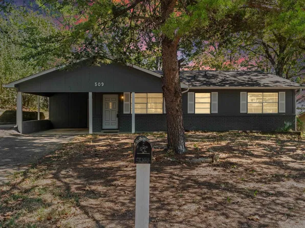 509 Nan Cir, Little Rock, AR 72211