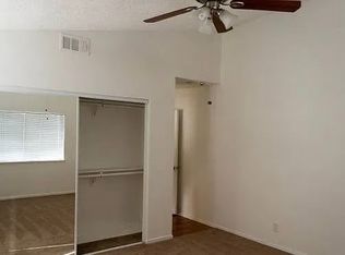 2544 Garnet Ln, Lancaster, CA 93535