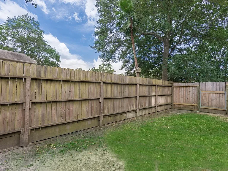 10735 Norchester Village Dr — Photo 12